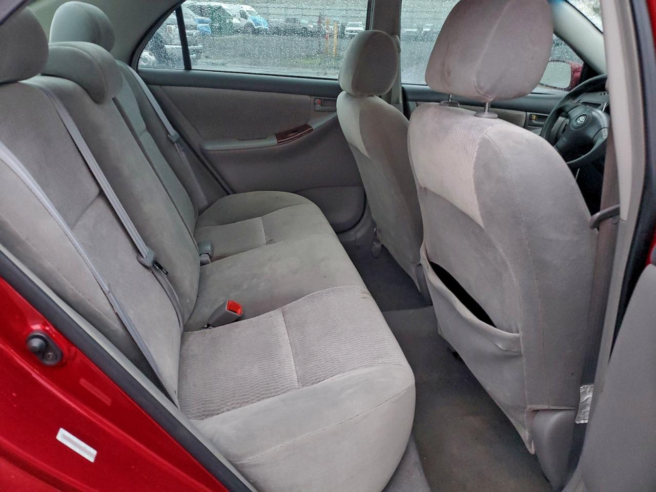 Toyota Corolla Ce Image 9