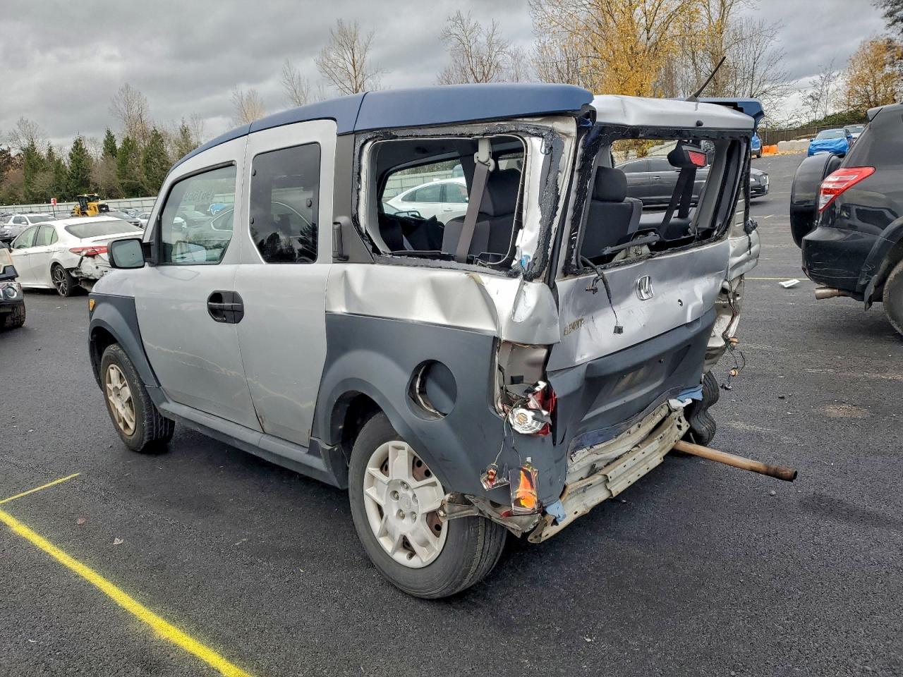 Honda Element Lx Image 12