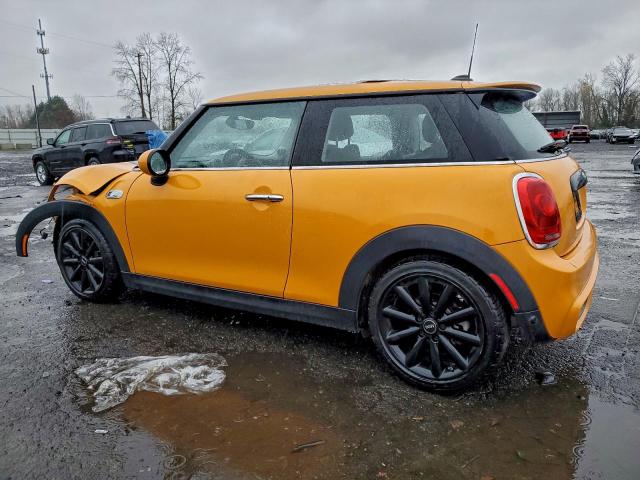 MINI Cooper S Image 2