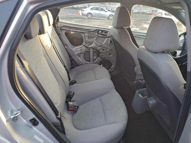 Hyundai ACCENT Se Image 11