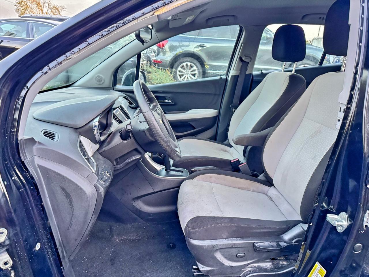 Chevrolet Trax Ls Image 10