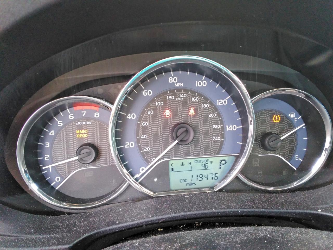 Toyota Corolla L Image 11