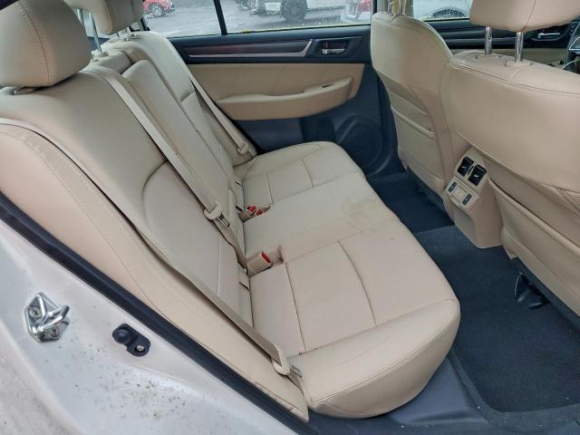 Subaru Legacy 3.6r Limited Image 9