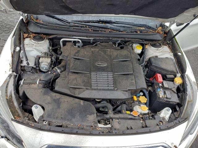 Subaru Legacy 3.6r Limited Image 2