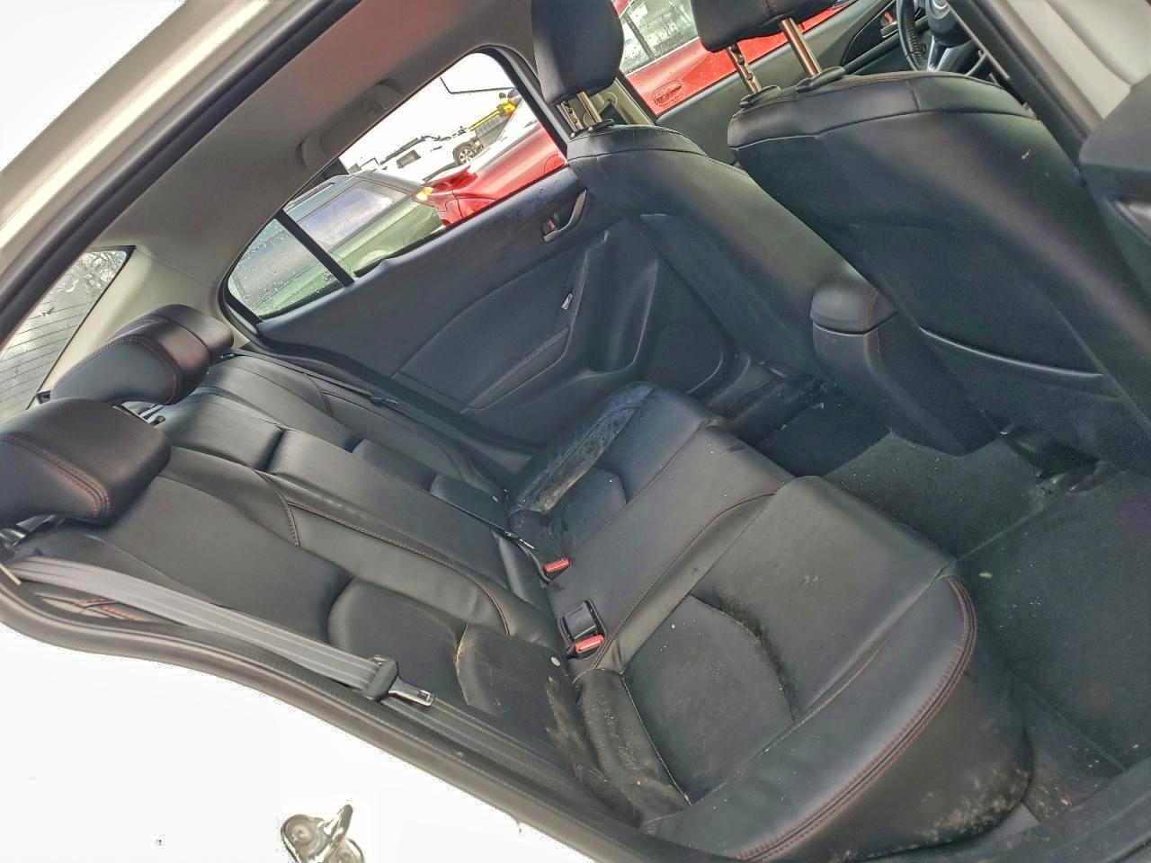 Mazda 3 Grand Touring Image 10