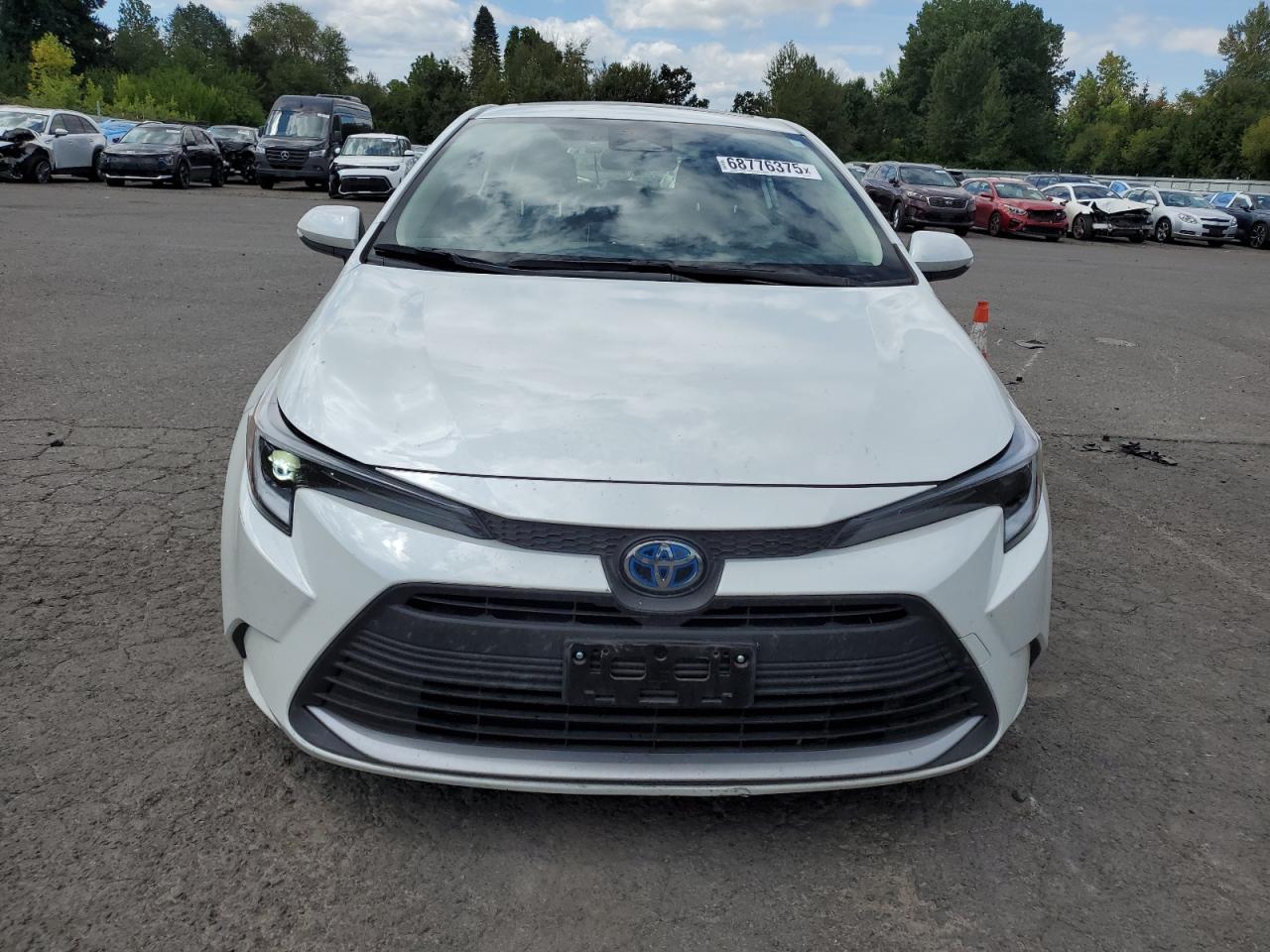 Toyota Corolla Le Image 3