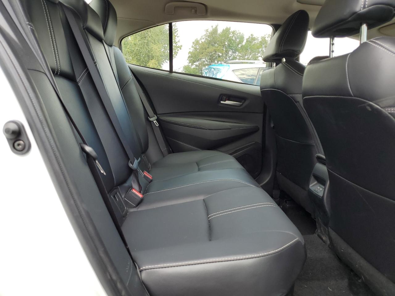 Toyota Corolla Le Image 7