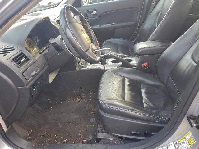 Ford Fusion Hybrid Image 4