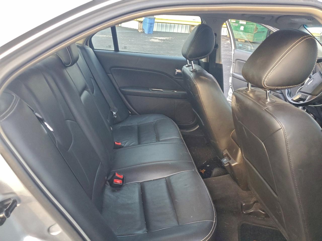 Ford Fusion Hybrid Image 7