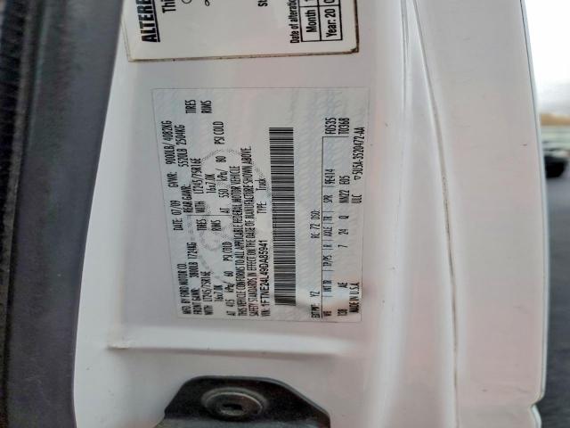 Ford Econoline E250 Van Image 4