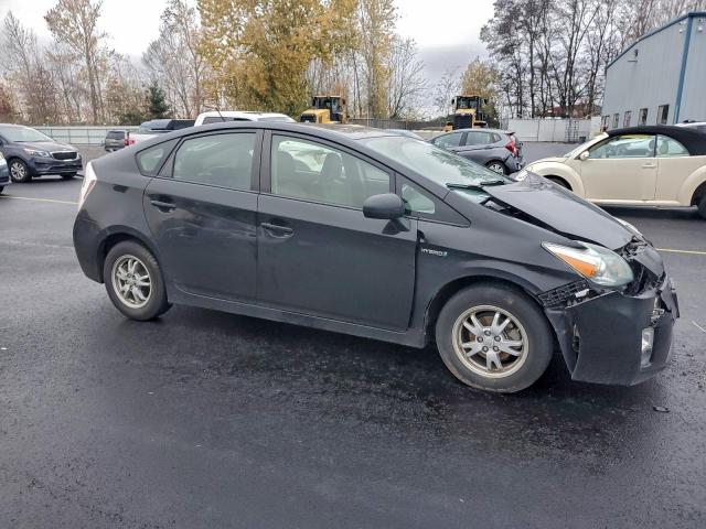 Toyota Prius Image 2