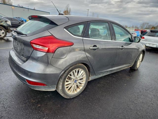 Ford Focus Titanium Image 5