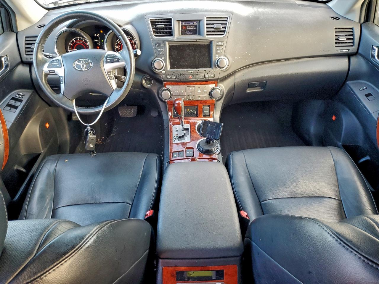 Toyota Highlander Limited Image 10