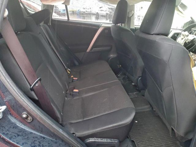 Toyota RAV4 Le Image 8