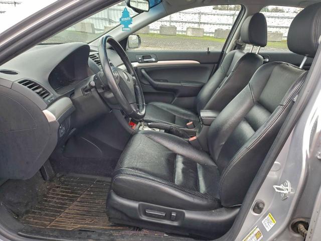 Acura TSX Image 8