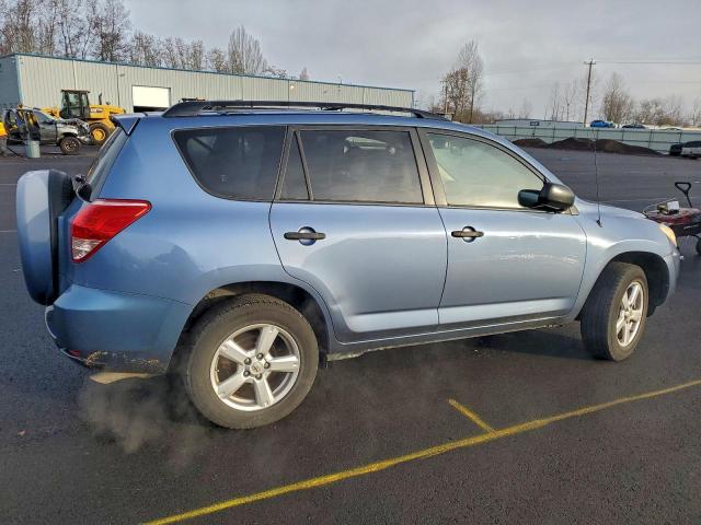 Toyota RAV4 Image 3