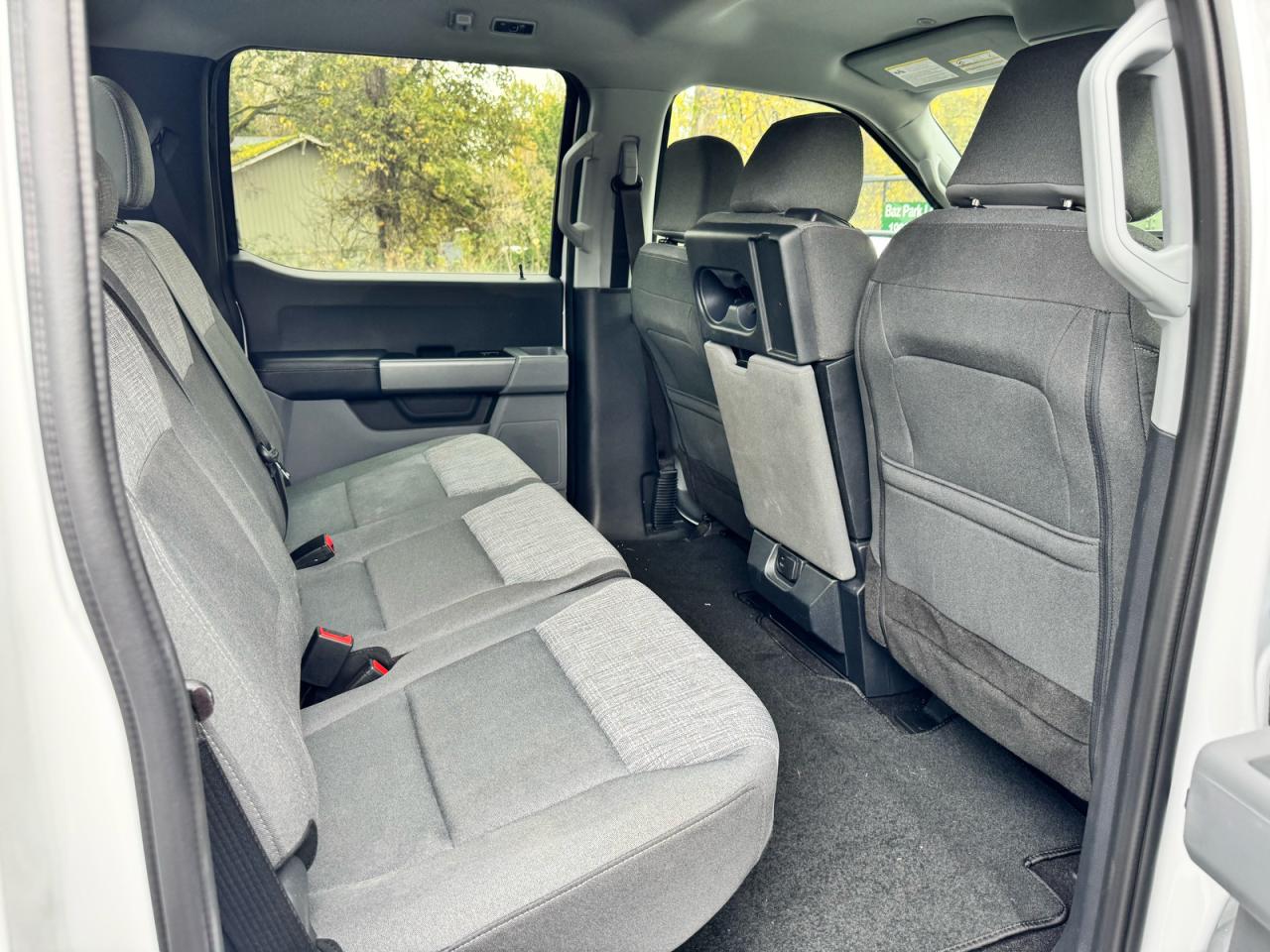 Ford F-150 Supercrew Image 9