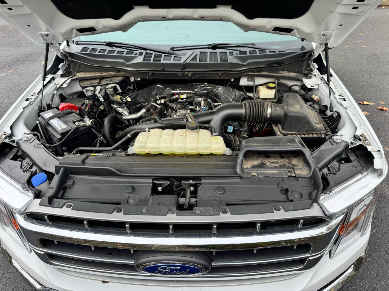 Ford F-150 Supercrew Image 2