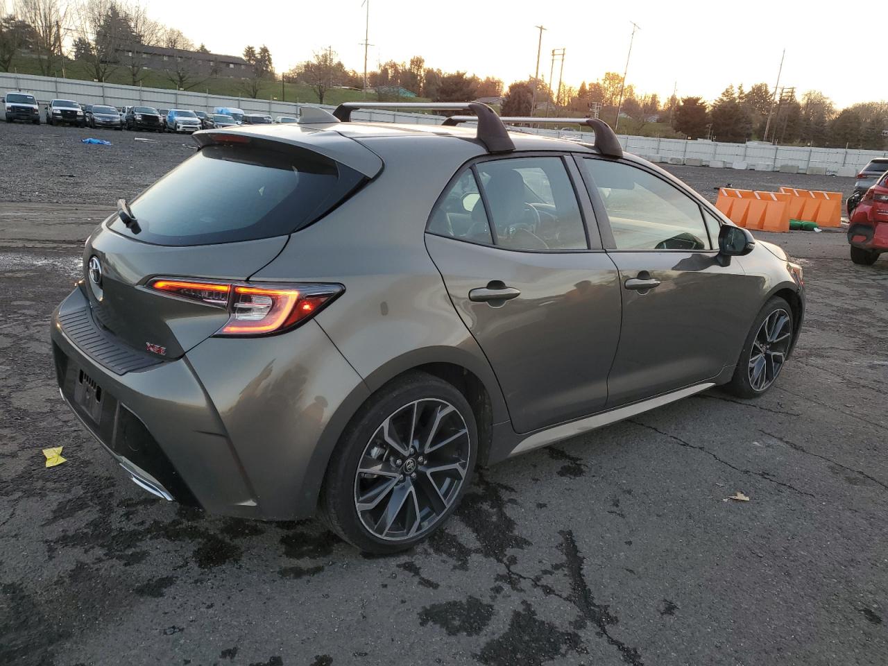 Toyota Corolla Se Image 6