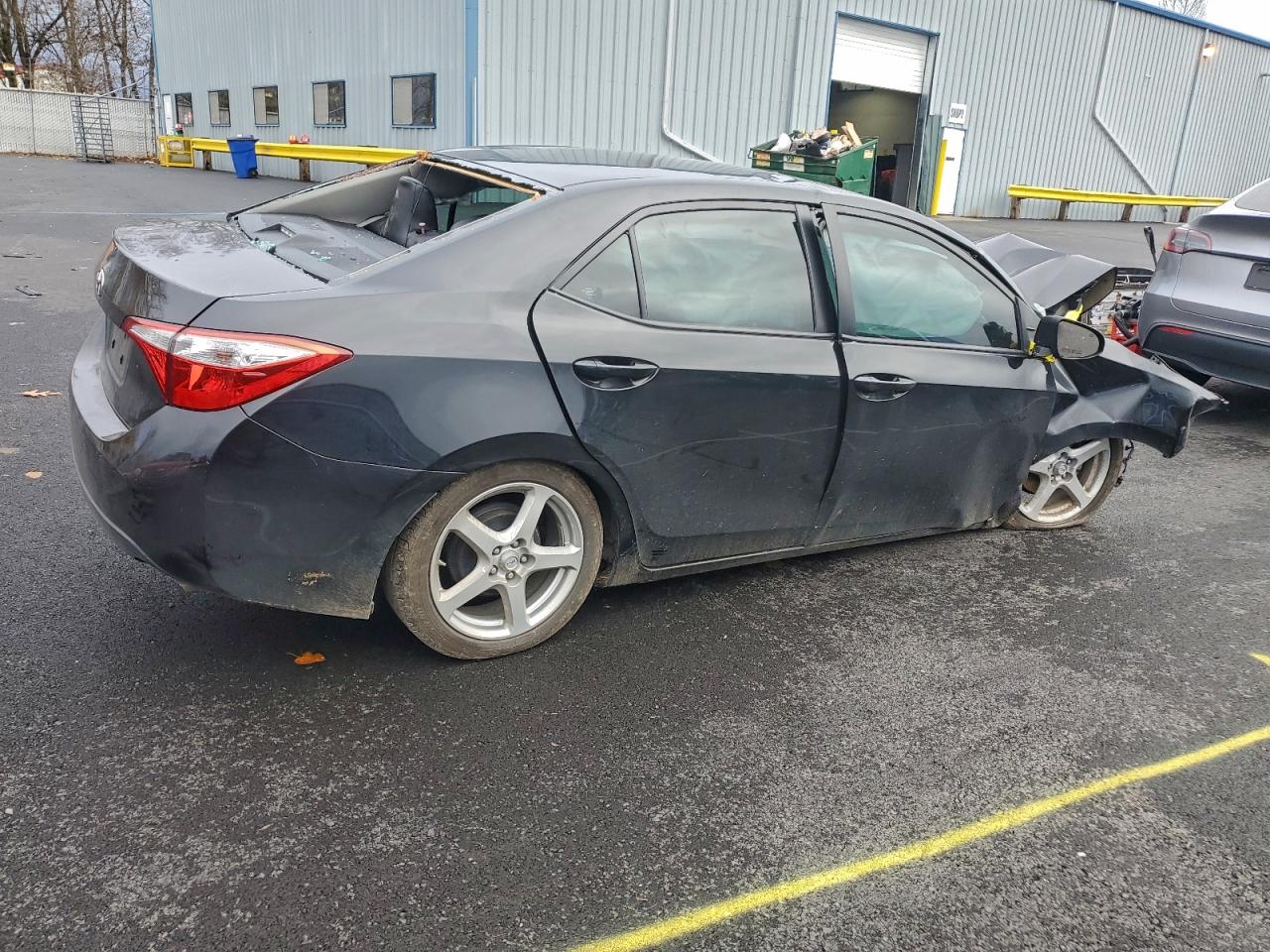 Toyota Corolla L Image 9