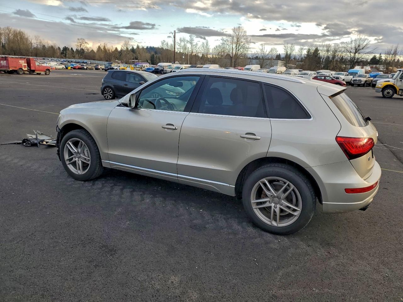 Audi Q5 Premium Plus Image 12