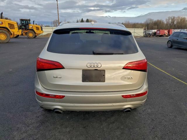 Audi Q5 Premium Plus Image 10