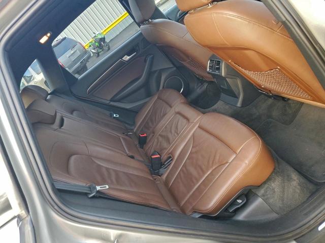 Audi Q5 Premium Plus Image 11