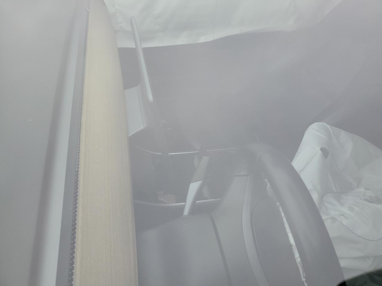 Tesla Model 3 Image 7