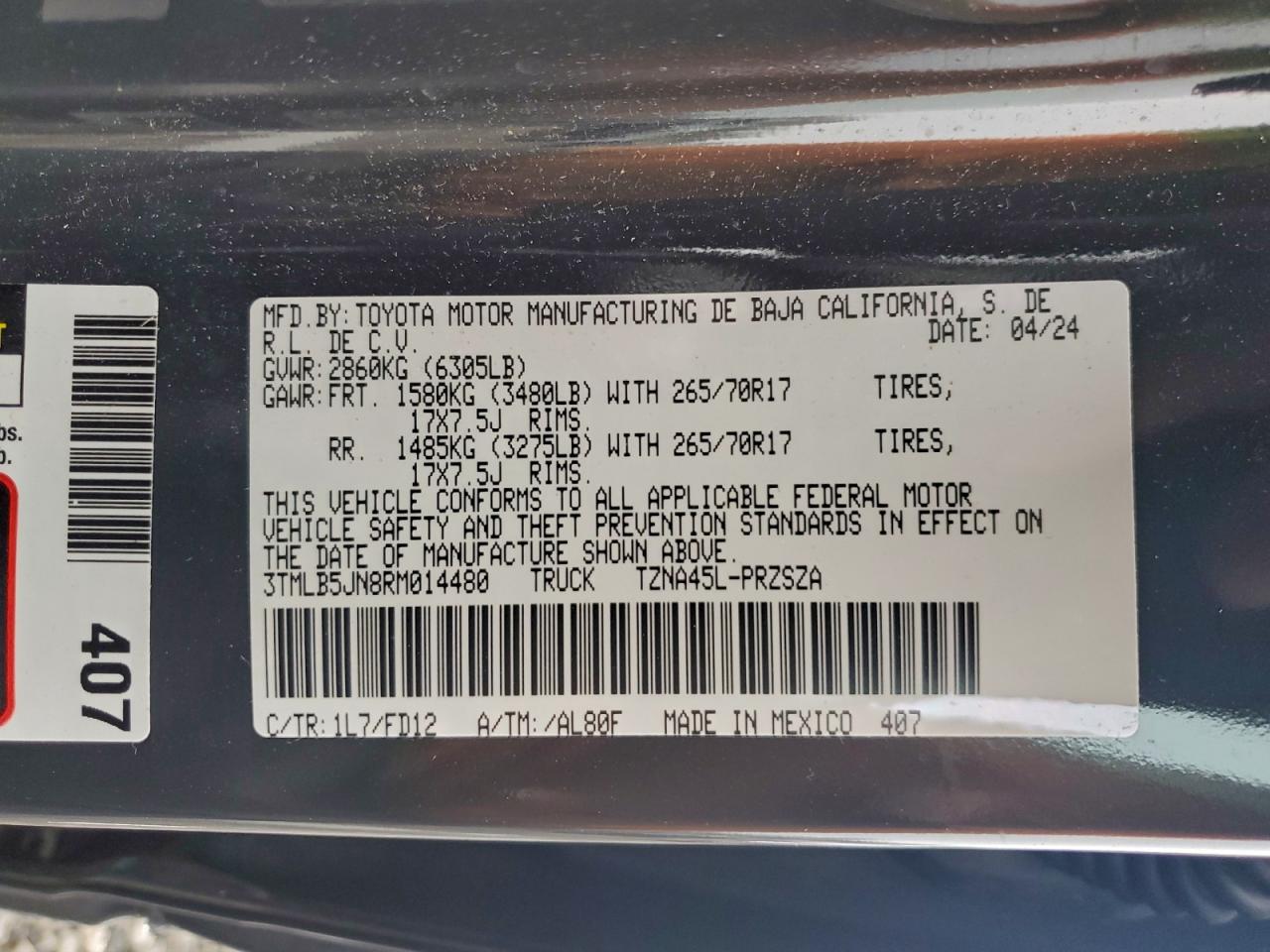 Toyota Tacoma Double Cab Image 8