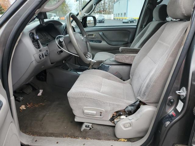 Toyota Sequoia Sr5 Image 7