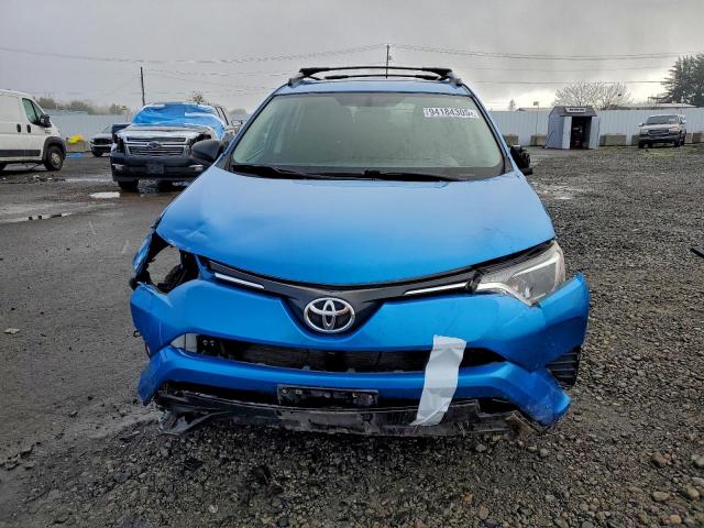 Toyota RAV4 Le Image 9