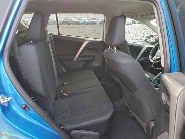 Toyota RAV4 Le Image 12