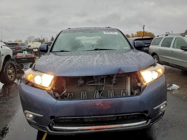 Toyota Highlander Base Image 7