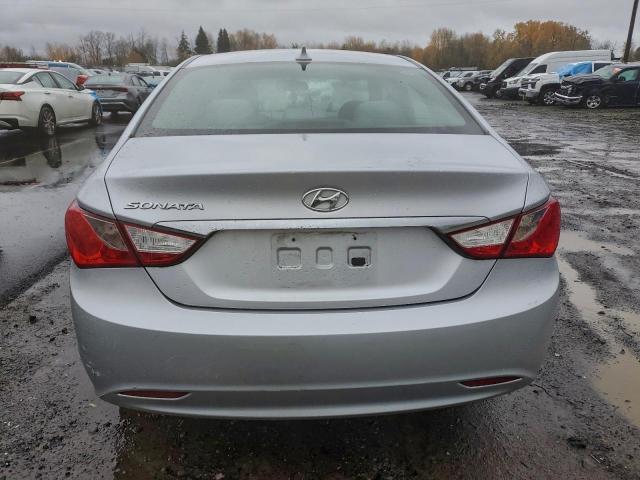 Hyundai SONATA Gls Image 10