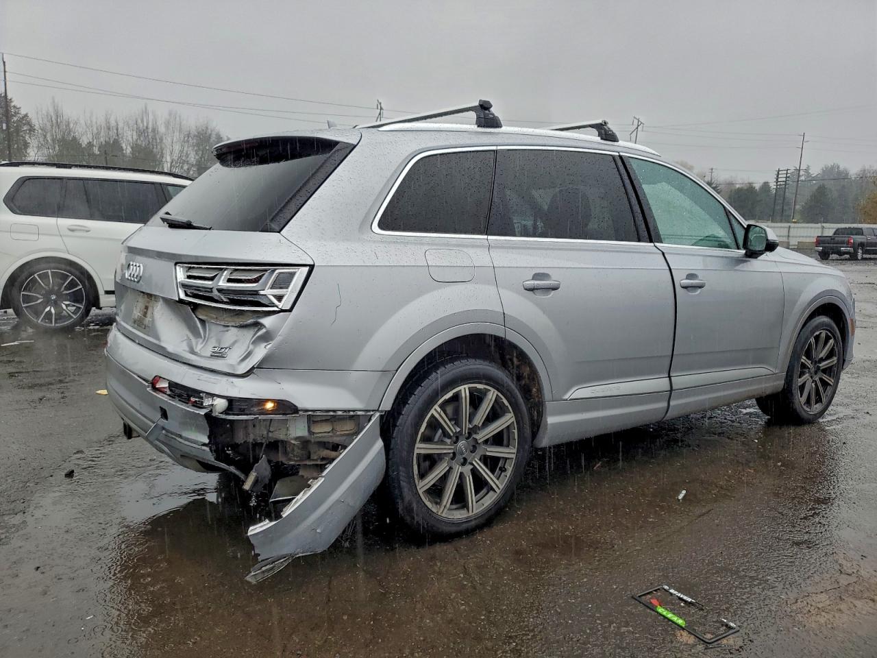 Audi Q7 Premium Plus Image 11