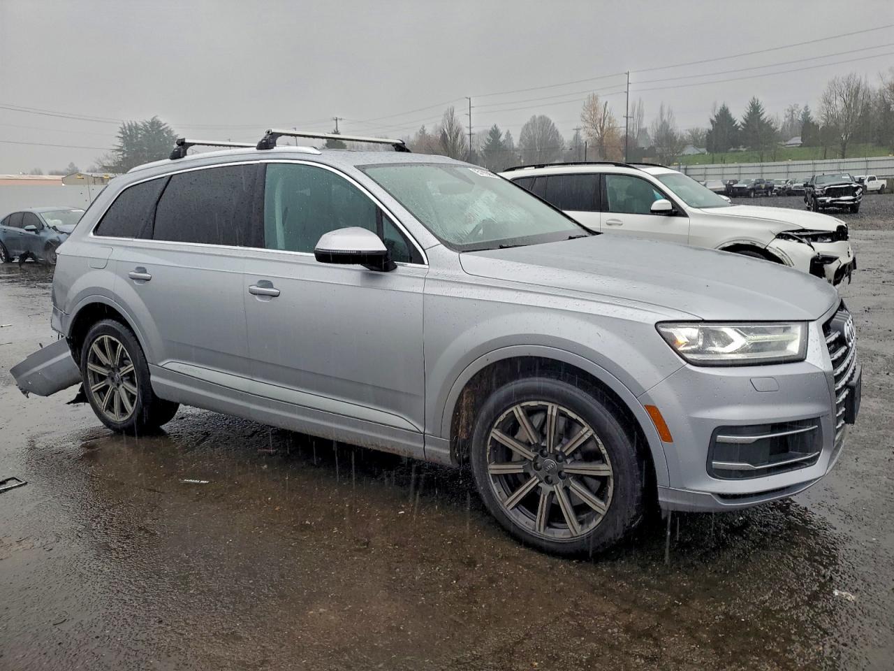 Audi Q7 Premium Plus Image 10