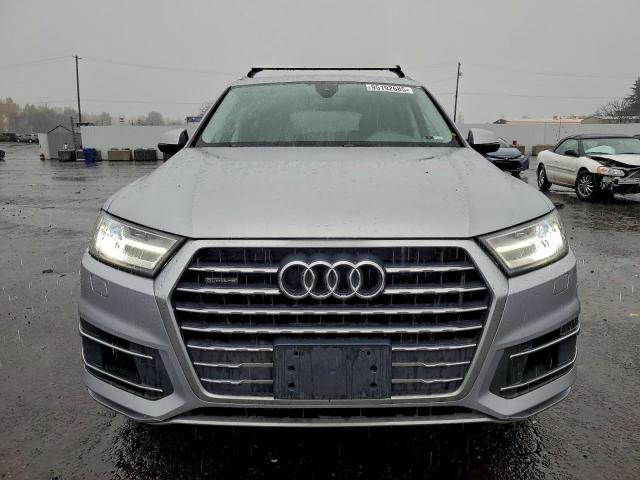 Audi Q7 Premium Plus Image 9
