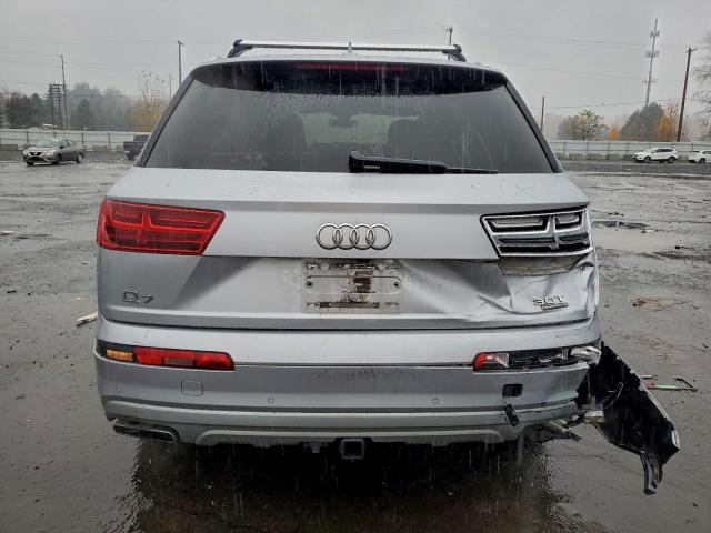 Audi Q7 Premium Plus Image 3