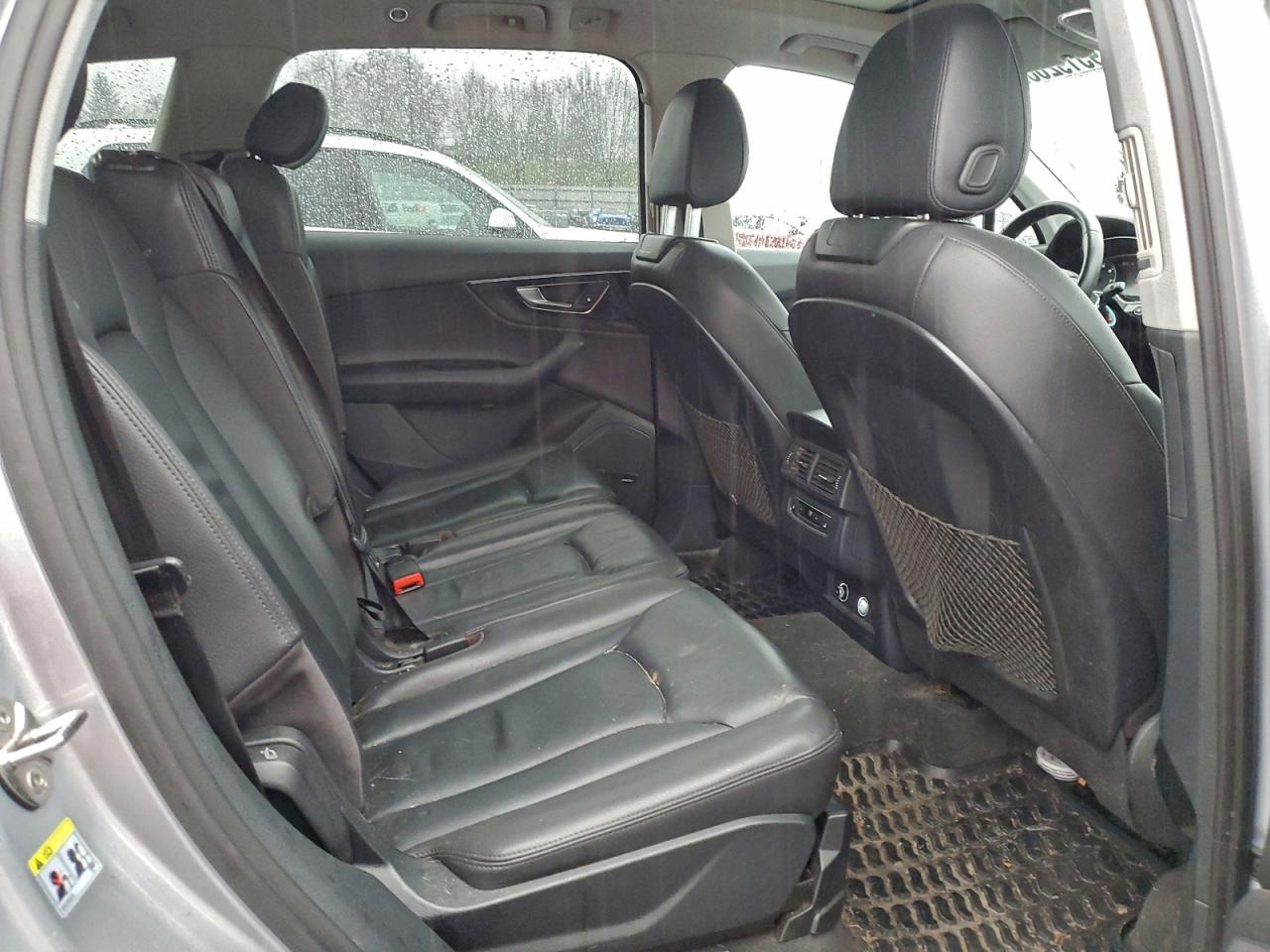 Audi Q7 Premium Plus Image 6