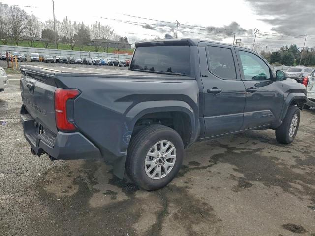 Toyota Tacoma Double Cab Image 8