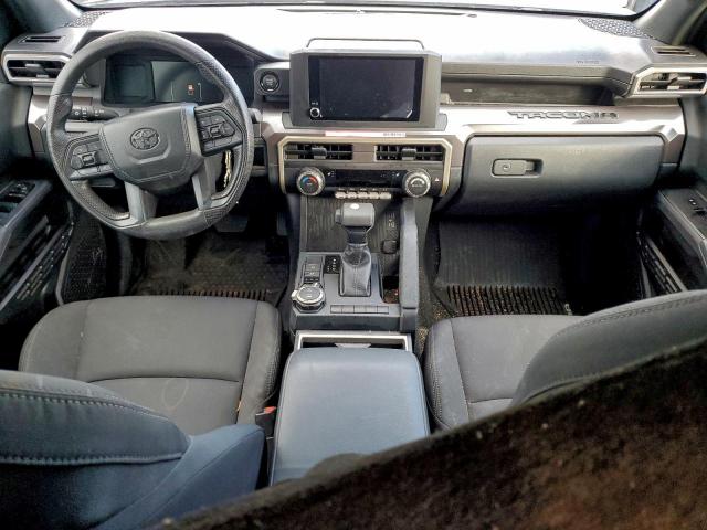 Toyota Tacoma Double Cab Image 9