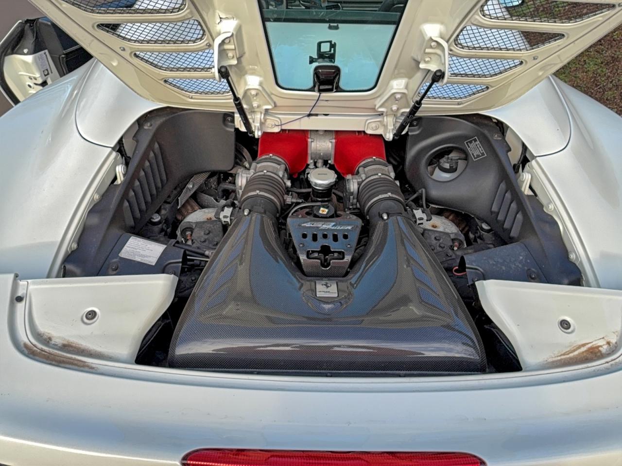 Ferrari 458 Spider Image 4