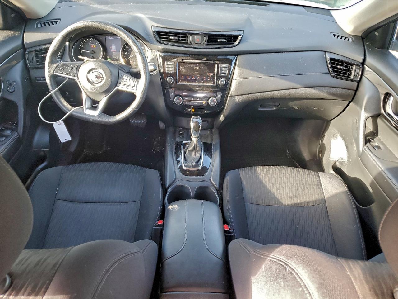 Nissan Rogue S Image 9