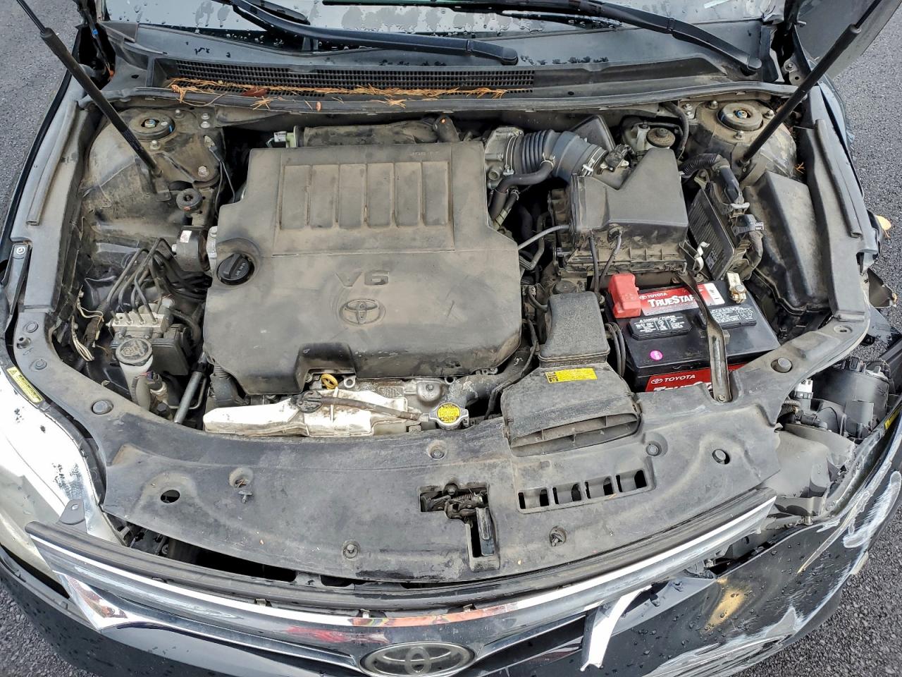 Toyota Avalon Base Image 9