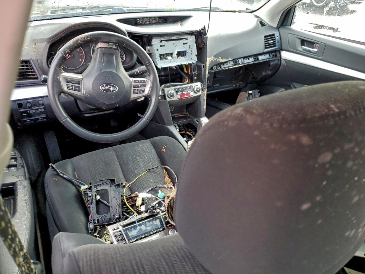 Subaru Legacy 2.5i Premium Image 6