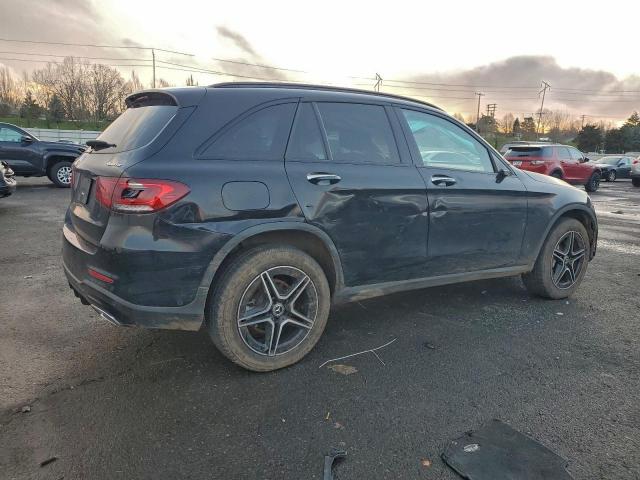 Mercedes-Benz GLC 300 4matic Image 12