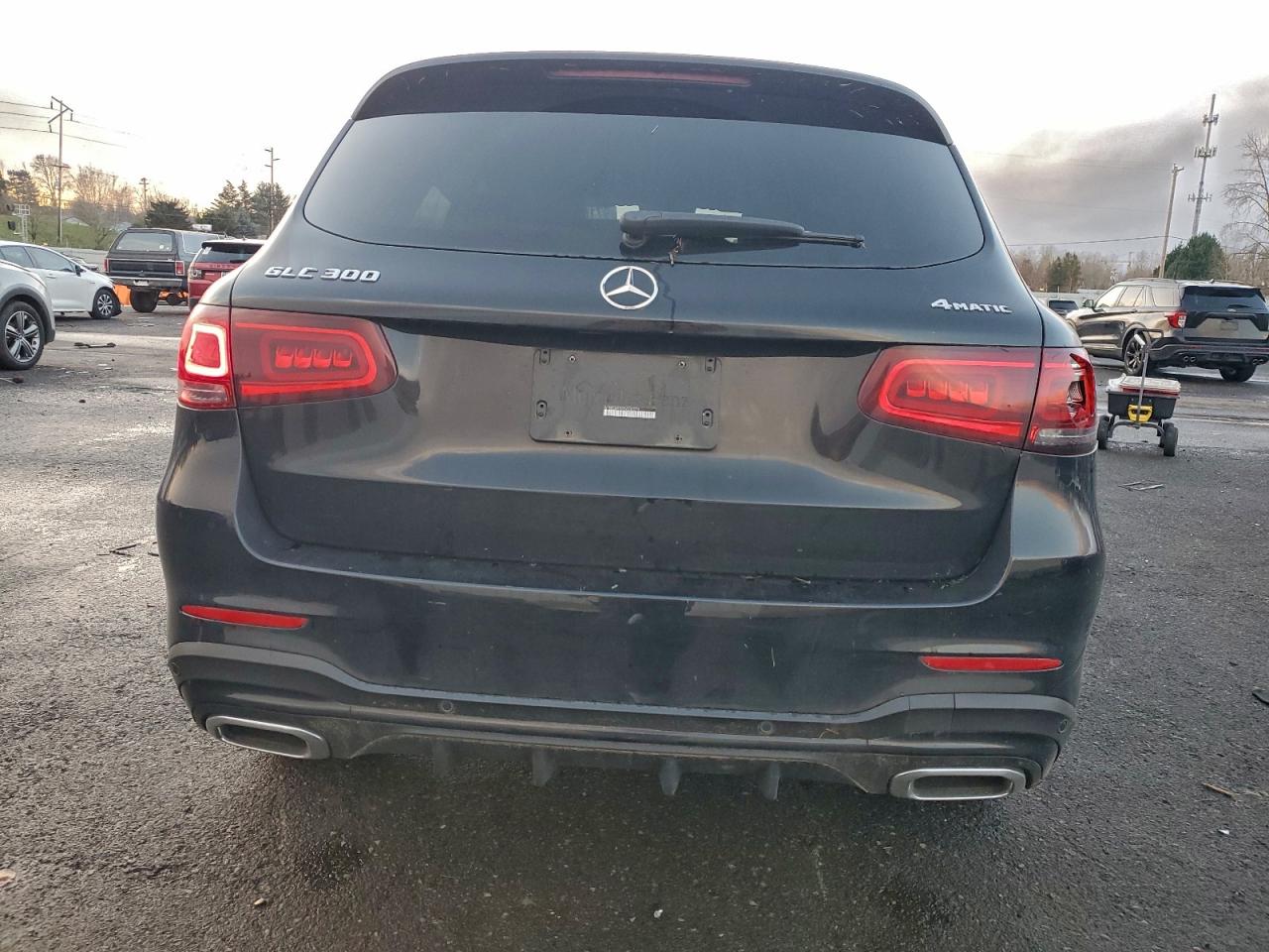 Mercedes-Benz GLC 300 4matic Image 5