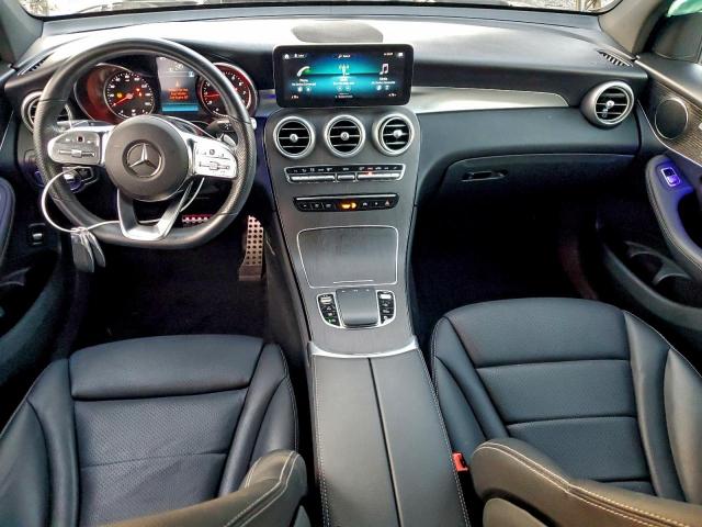 Mercedes-Benz GLC 300 4matic Image 8