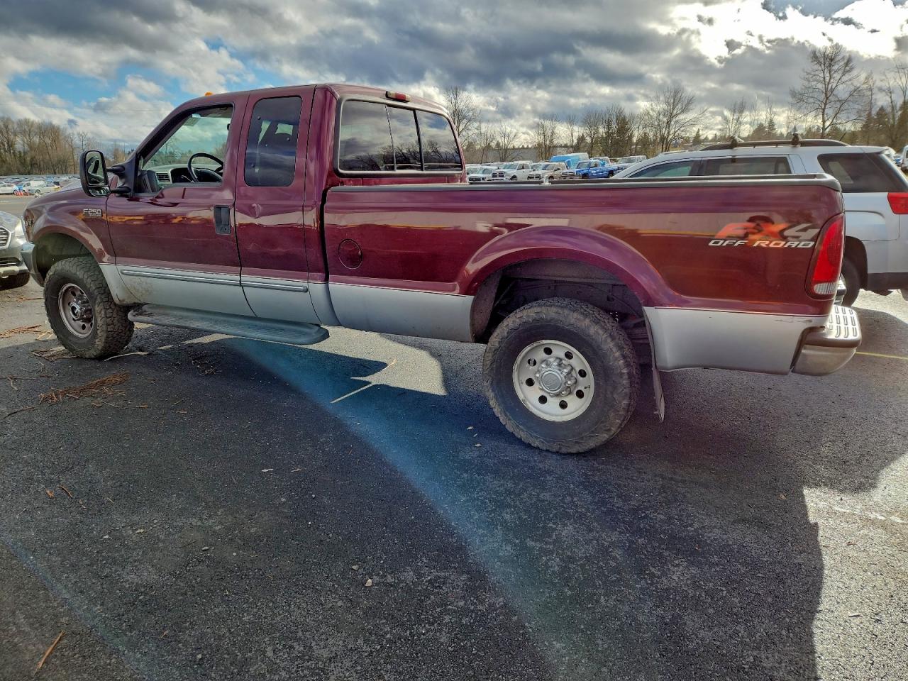 Ford F-250 Super Duty Image 4