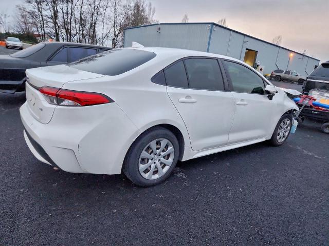 Toyota Corolla Le Image 3